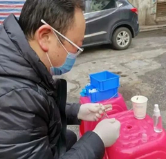 普瑞眼科医生亲自上门，为战“疫”一线护士紧急维修眼镜