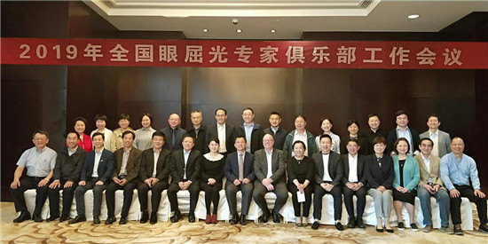 沈政伟教授加盟武汉普瑞眼科，不忘赤子之心造福江城百姓