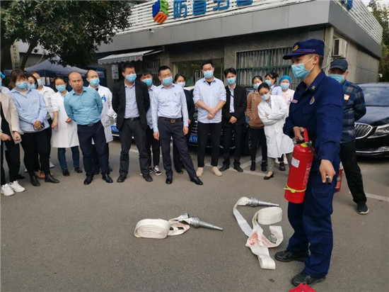 关注消防生命至上 武汉普瑞眼科开展119全国消防宣传日活动