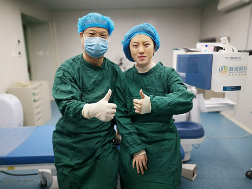 百万阳光爱眼基金助抗疫女大学生做千频优视飞秒手术