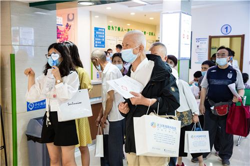 邦华导医见面会暨公益眼健康检查活动在普瑞眼科圆满举办!