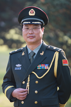 沈政伟教授专访：秉承初心用行动践行光明传递