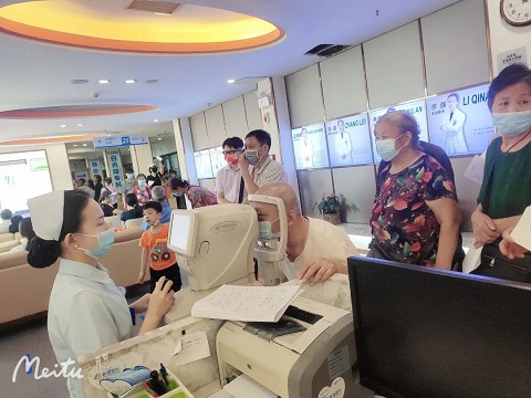 什么是白内障？药物能白内障吗？