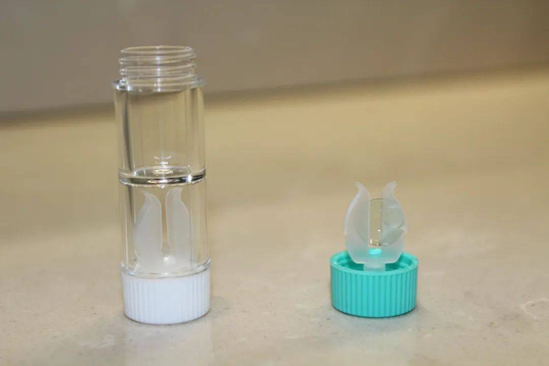 啥时候该给孩子换副角膜 塑形镜？王晓亚医生在线科普
