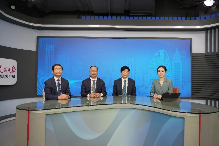 普瑞眼科专家团受邀参加人民日报健康客户端直播间