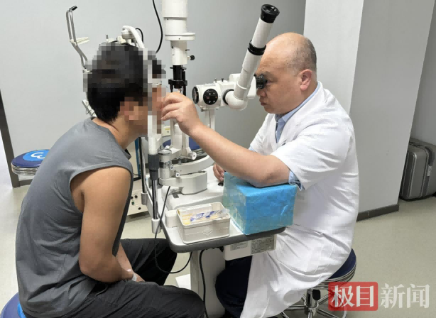 00后小伙眼睛遭水泥砂浆灼伤，紧急羊膜移植守住光明！