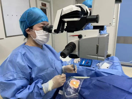武汉普瑞眼科医院获国内首批EVO+ICL（V5）临床应用合作中心