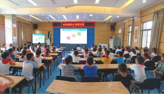 医心为民 聚光前行 武汉普瑞眼科启动群众参访评议员活动