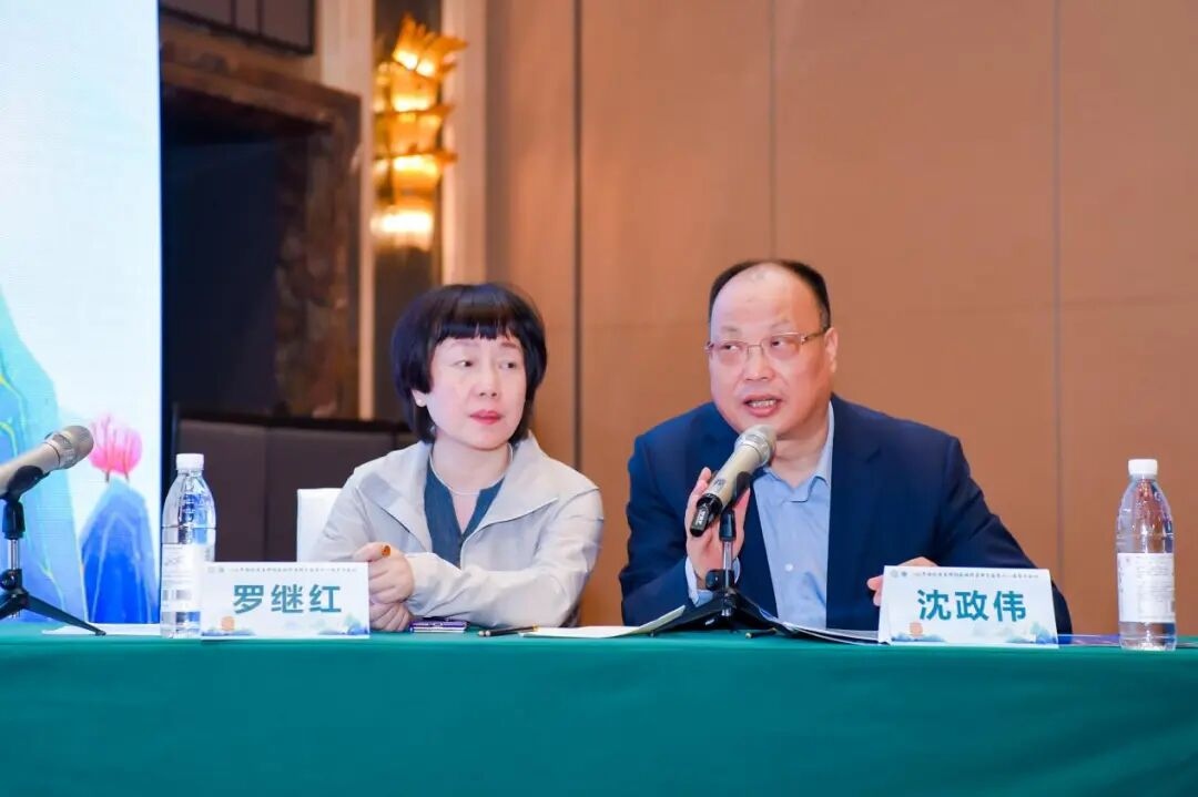 武汉普瑞专家赴湖北省医师协会眼科医师分会第十一届会议